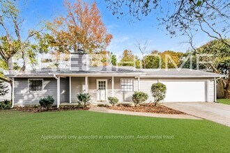 Building Photo - 1671 Almand Creek Dr SW