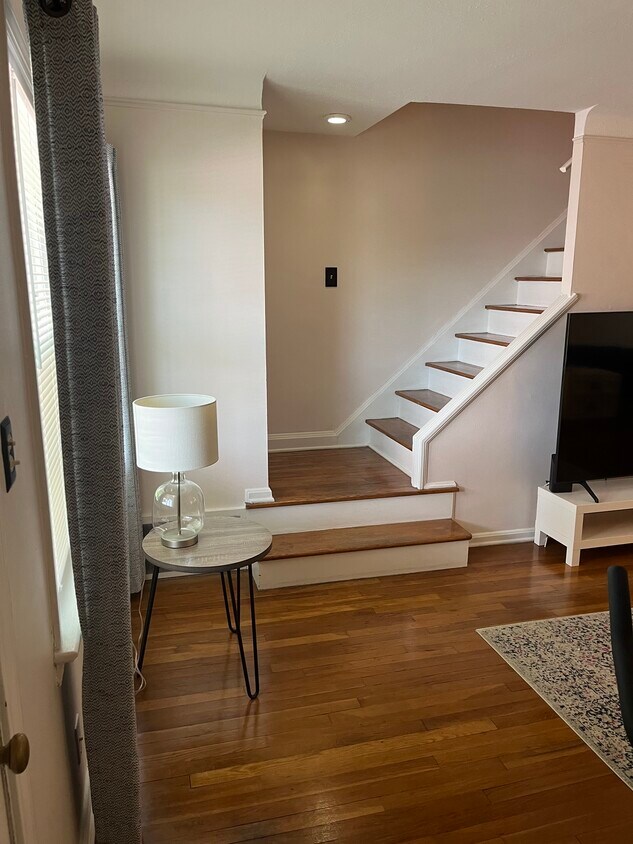 Foto del edificio - 2748 Wooster Rd