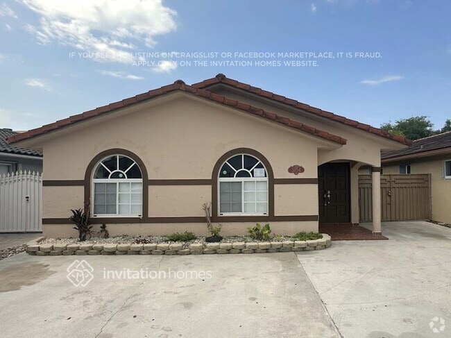 Building Photo - 3154 W 77th Pl