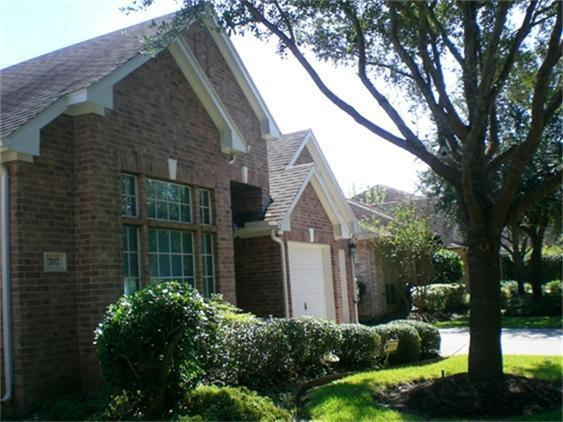 Foto del edificio - 707 Avery Dr