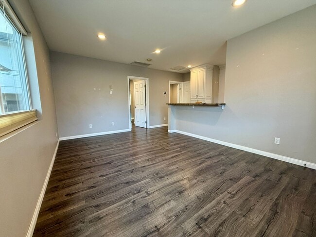 Foto del edificio - Cottage Home in Normal Heights! Convenient...