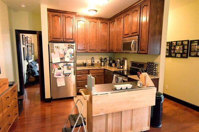 Foto del edificio - 832 Blaylock Dr