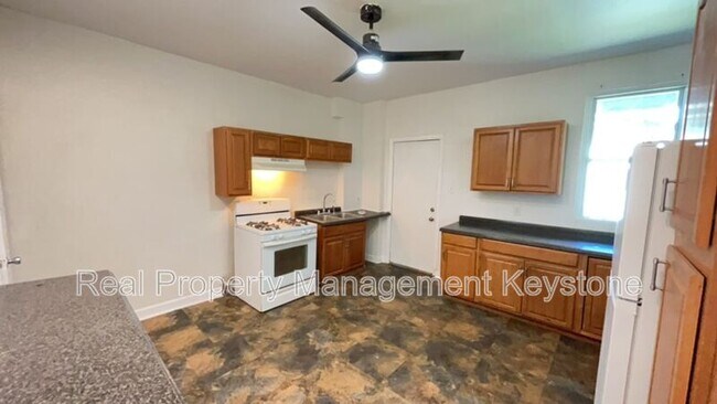 Foto del edificio - 1405-1407-1407 West St