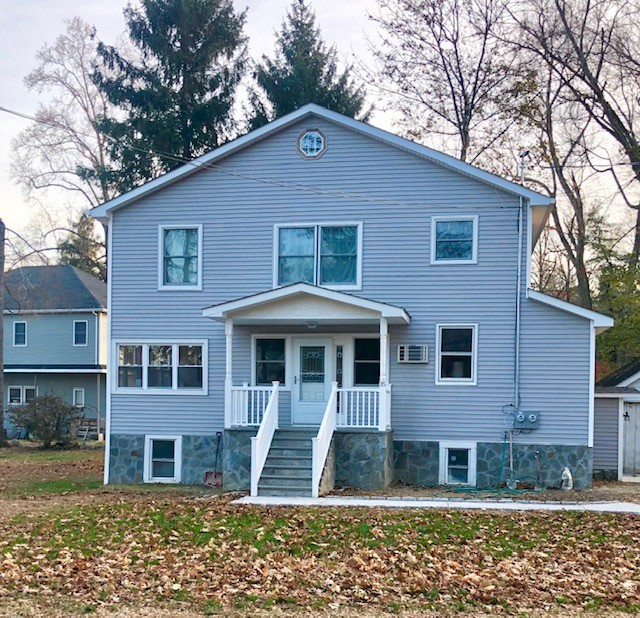 Primary Photo - 35 Townsend Rd