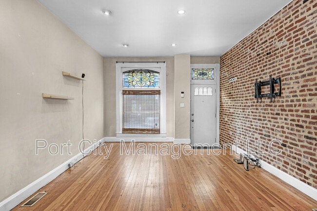 Building Photo - 2624 Fait Ave