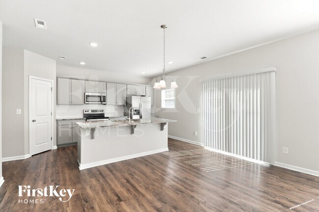 Building Photo - 9636 Hamel St