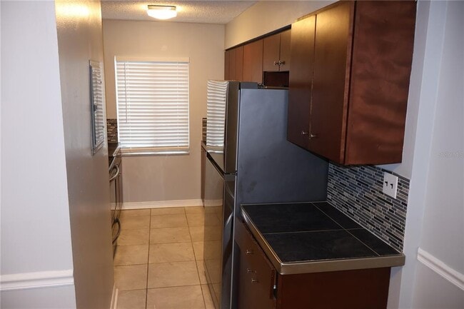 Foto del edificio - 7609 Abbey Ln