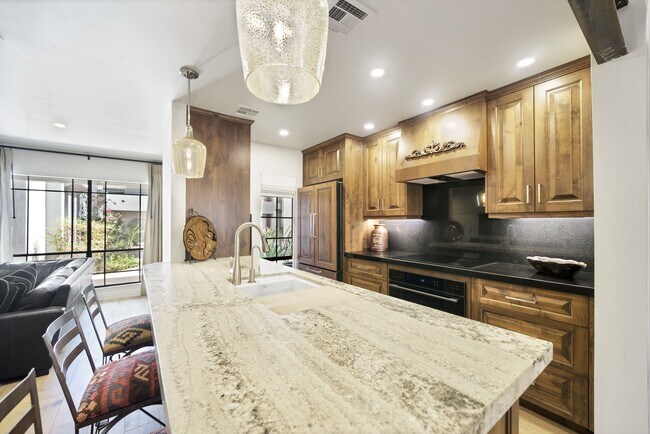 Foto del edificio - 5217 N 24th St