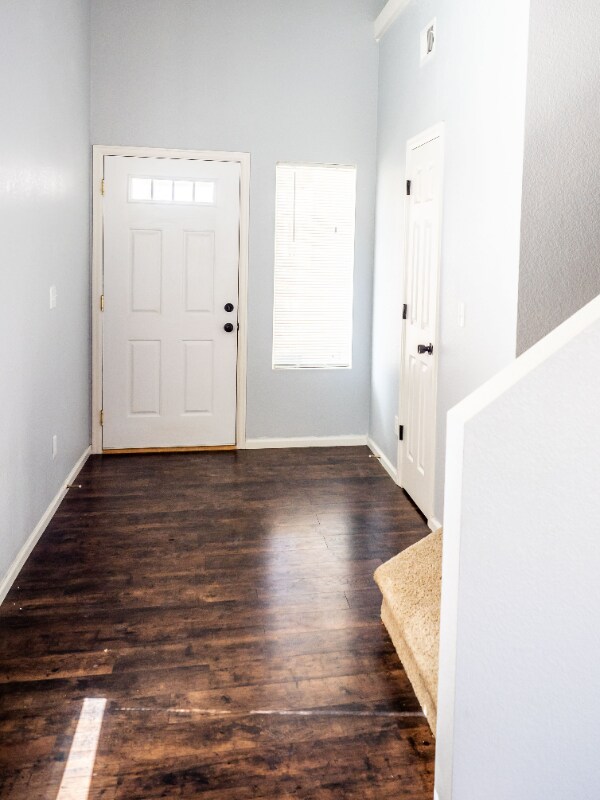 Foto del edificio - 3931 Balsawood Ln