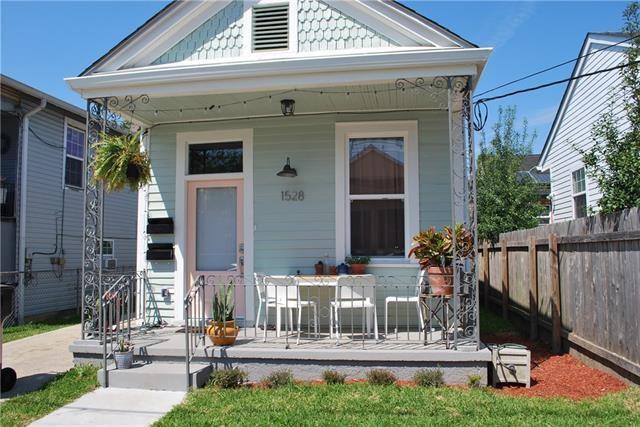 Primary Photo - 1528 Joliet St