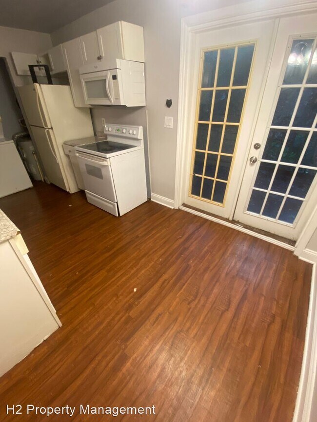 Building Photo - 2 br, 1.5 bath House - 1236 Continental Court