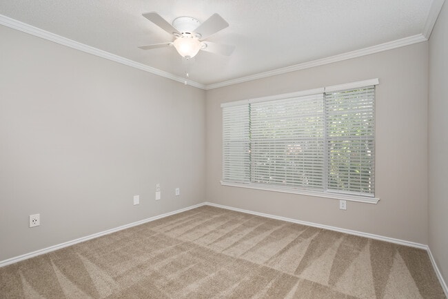 Building Photo - Dunwoody Ridge
