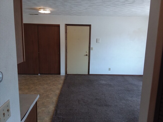 Foto del edificio - 1445 W 16th St