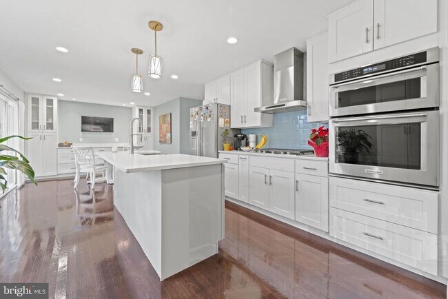 Foto del edificio - 1411 Aldenham Ln