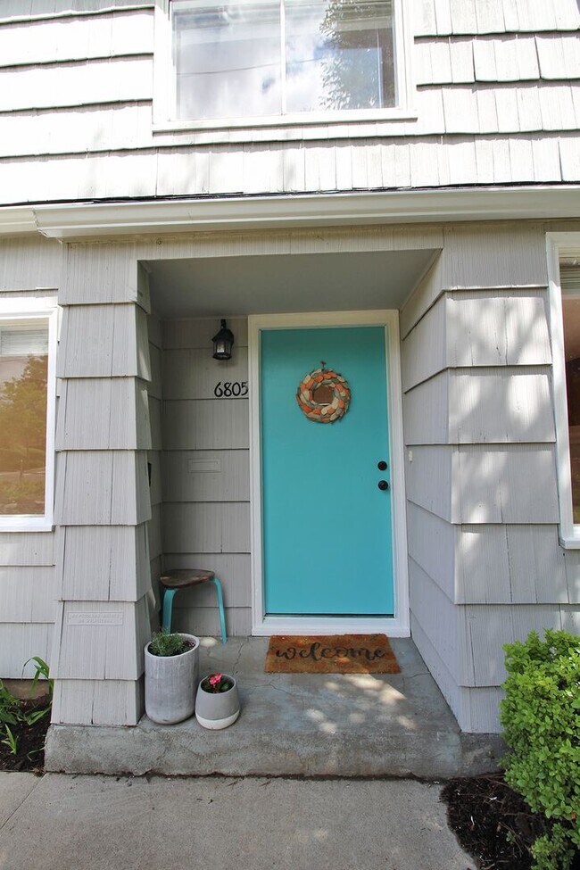 Foto del edificio - 6805 NE Prescott St