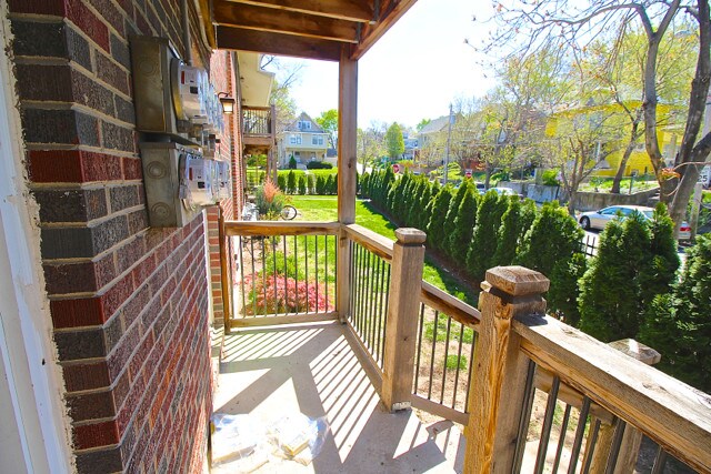 Foto del edificio - Charlotte Square | 3330-3368 Charlotte St
