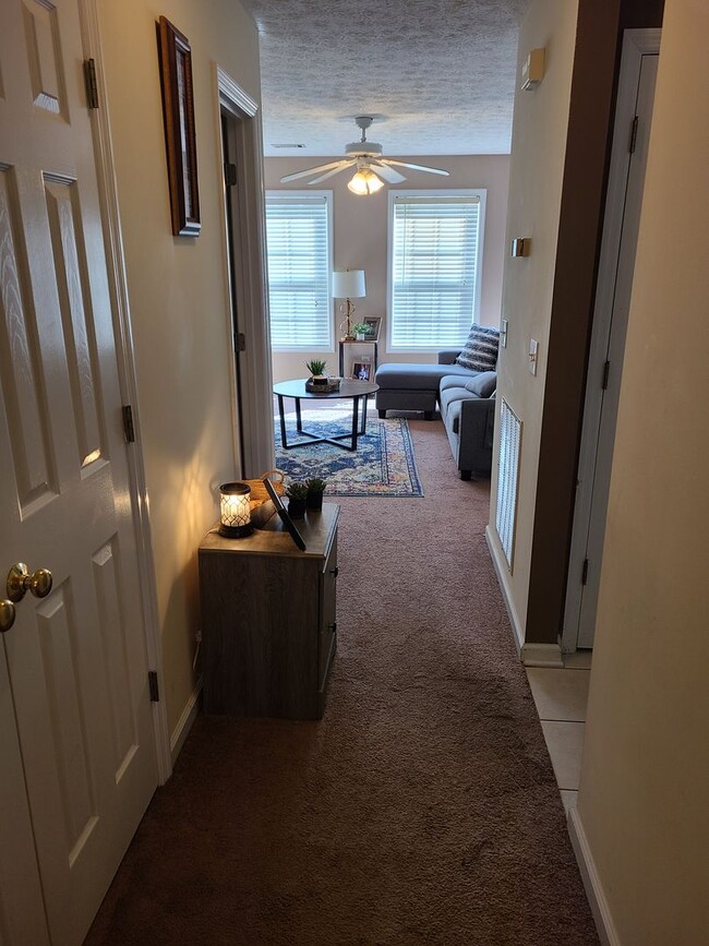 Building Photo - Asbury Hills Condo