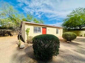 Building Photo - 1643 E Hedrick Dr
