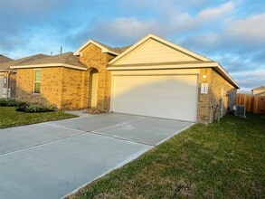 Building Photo - 5146 Bay Mdws Ln