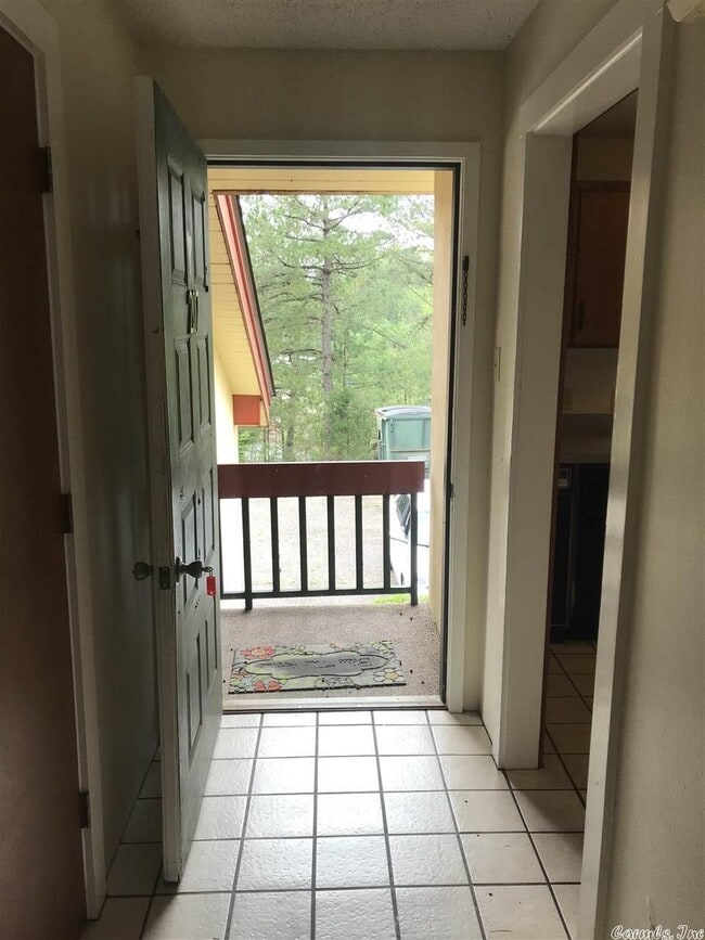 207 Belvedere Dr, Hot Springs, AR 71901 Condo for Rent in Hot Springs