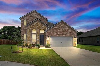 Building Photo - 2816 Crosse Dr