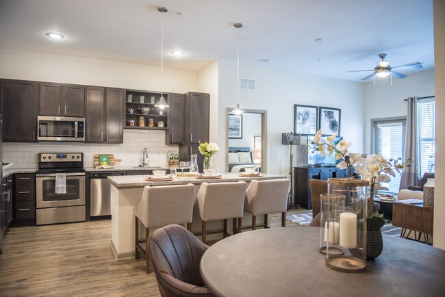 Foto del edificio - The Ironwood Apartments