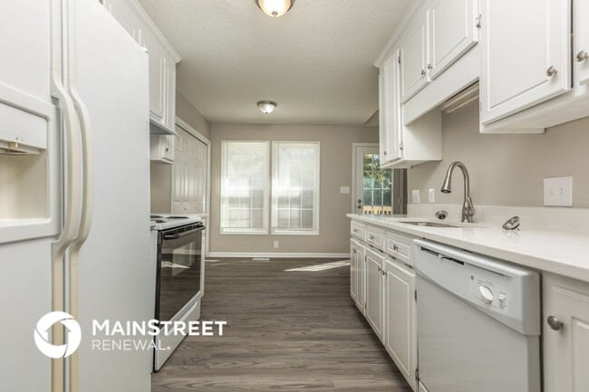 Building Photo - 1410 Mandolin Pl