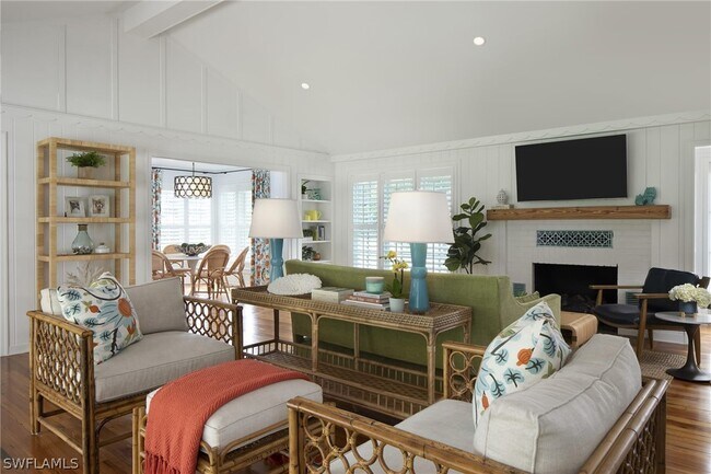 Foto del edificio - 92 10th Ave S