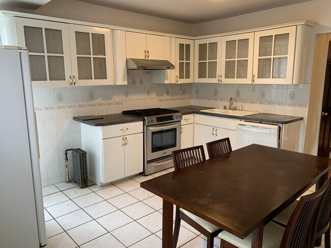 Foto del edificio - 4509 149th St