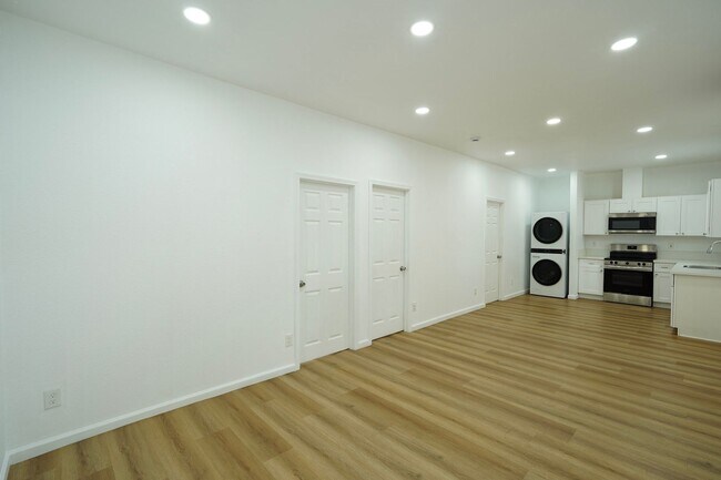 Foto del edificio - 3627 Harding St