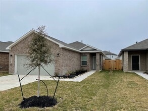 Building Photo - 823 Redinger Ridge Dr
