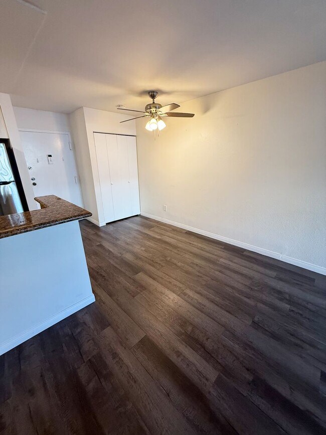 Foto del edificio - Charming Upgraded 1 Bed/1 Bath Condo at Mission Verde!