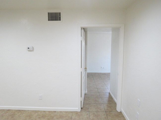 Foto del edificio - 498 N Arizona Ave