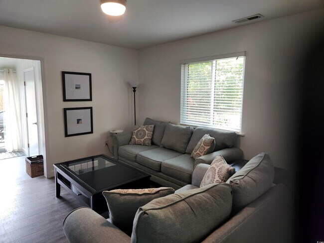 Foto del edificio - 5167 Inlet Garden Ct