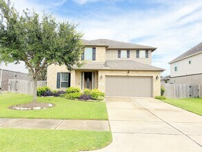 Building Photo - 8611 Oakdale Blf Ct