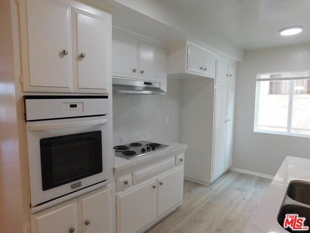 Primary Photo - 1740 N Harvard Blvd