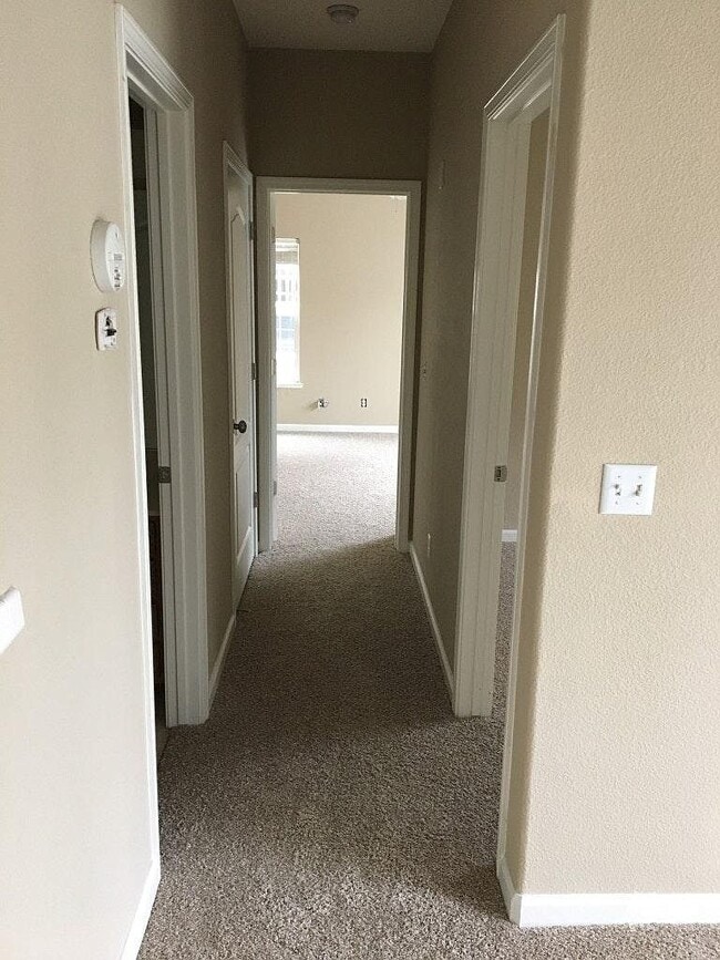 Foto del edificio - 3301 N Park Dr