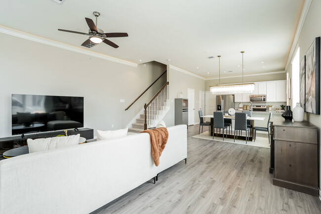 Living Room - Enclave at Mason Creek