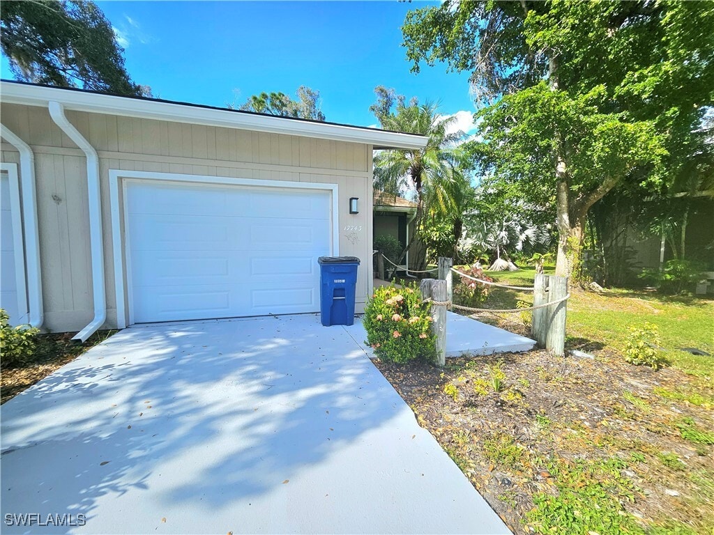 Primary Photo - 17743 Port Boca Ct