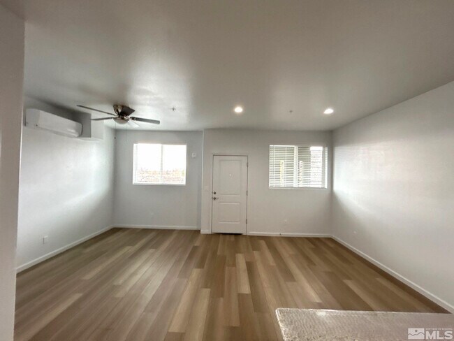 Building Photo - 2788 Plumas St