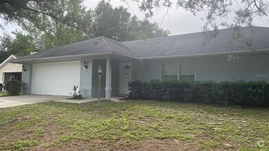 Building Photo - 32 Almond Dr