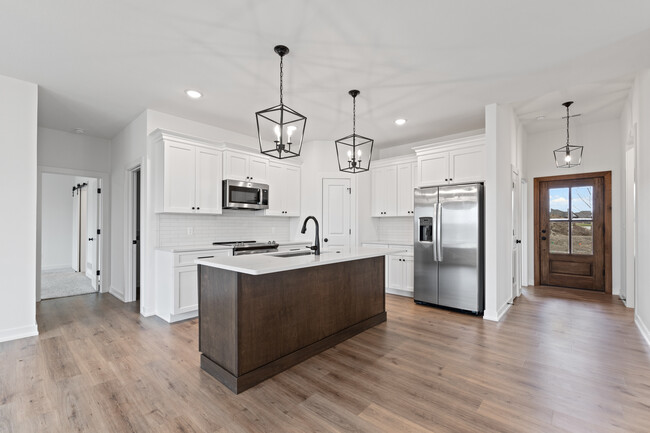 Kitchen/Front Entry - 1813 Wes Milligan Ln