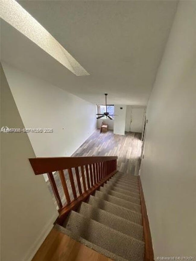 Building Photo - 1808 Runners Way