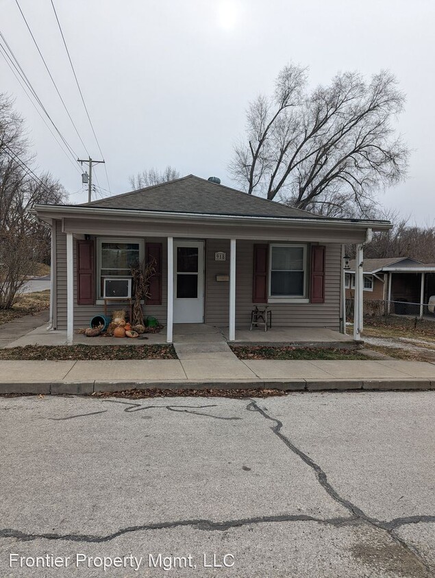 Primary Photo - 2 br, 1 bath House - 918 Whitlow St