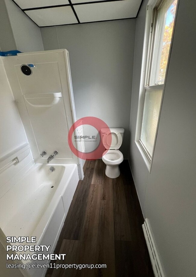 Photo - 1239 Greenwich St House