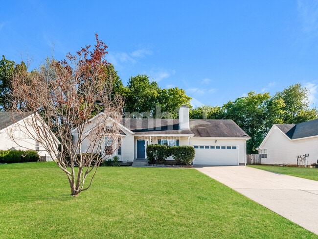 Building Photo - 4021 New Grange Cir