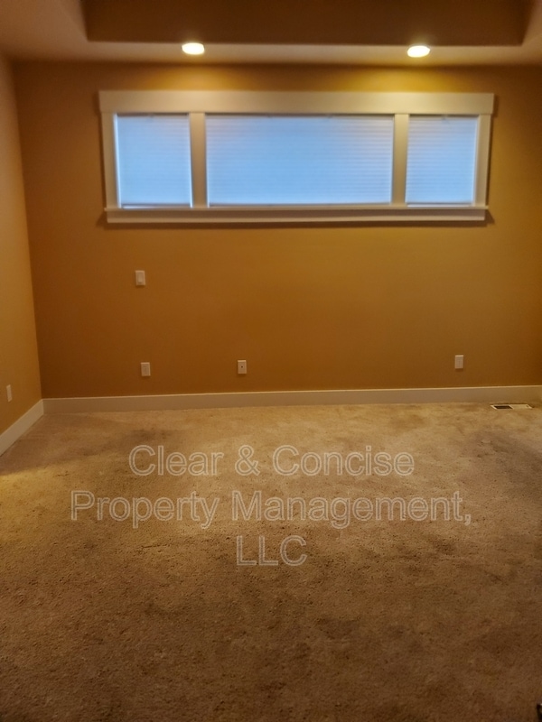 Foto del edificio - 920 Arcadia Dr