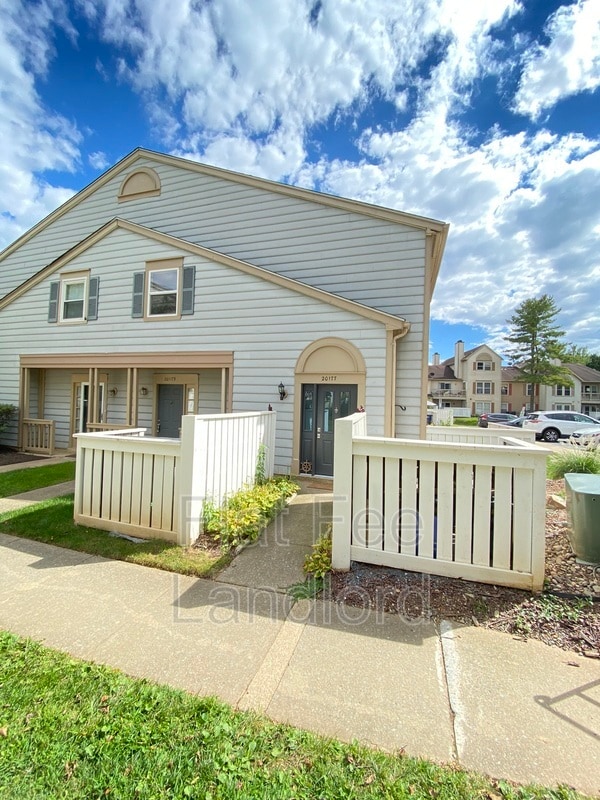 Primary Photo - 20177 Locustdale Dr