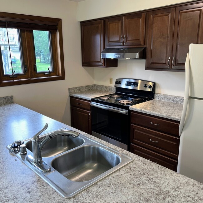 Functional flow for everyday cooking. - 217 Ash Street