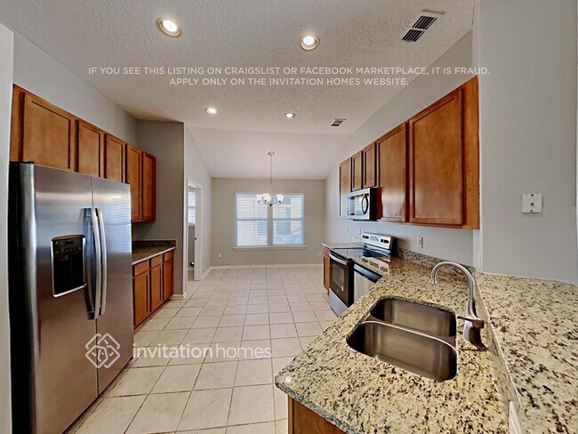 Foto del edificio - 540 Millhouse Ln